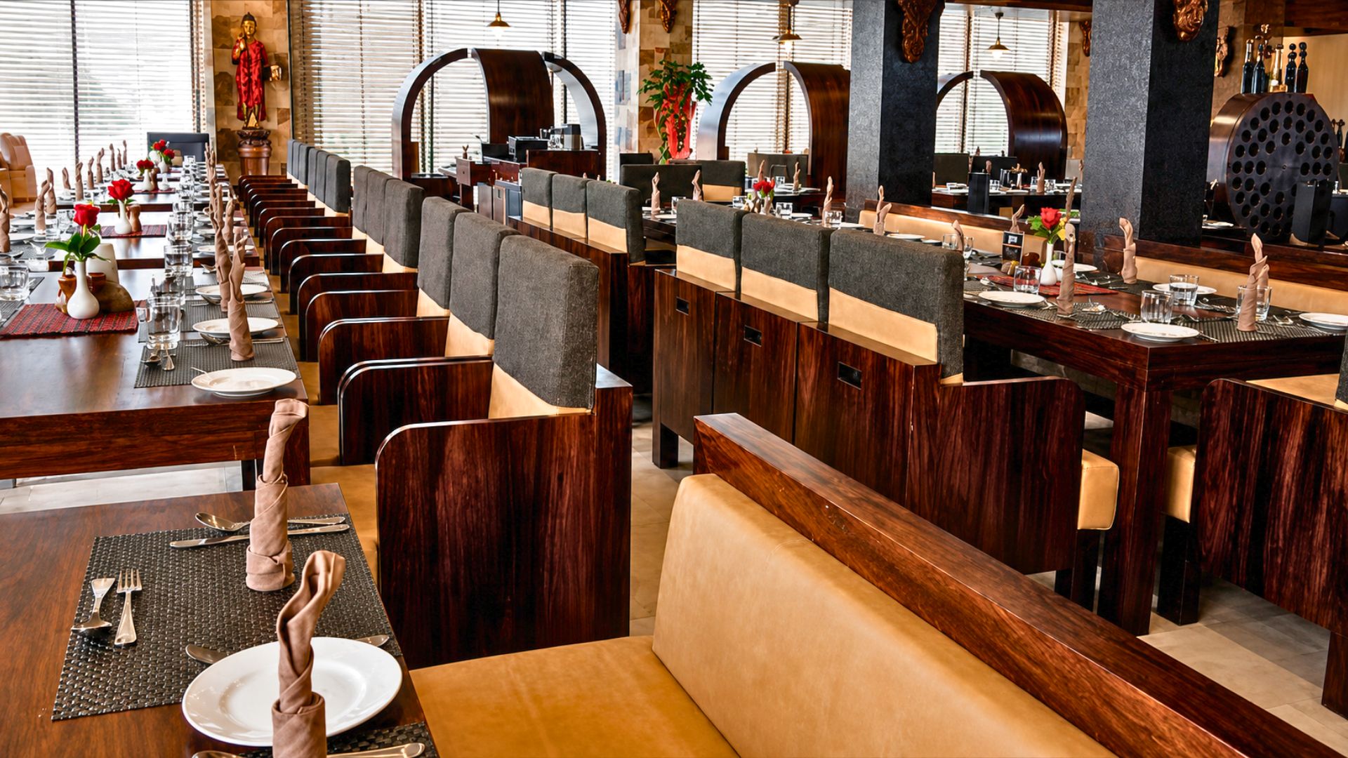 Aromas restaurant designed by SprintCo