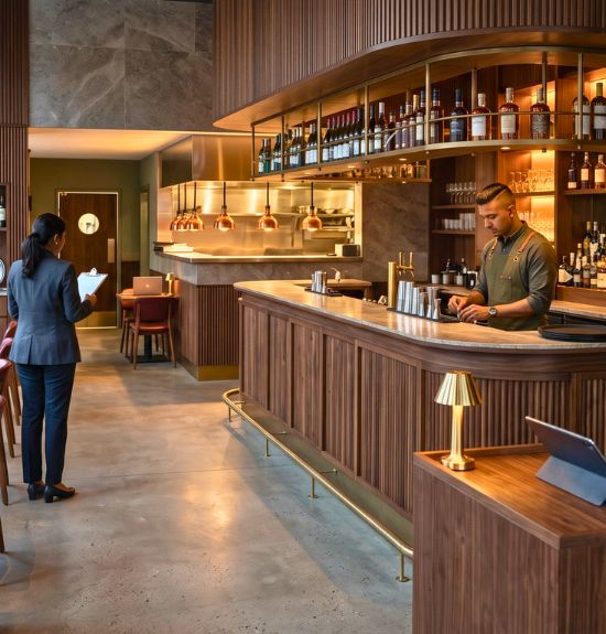 How to Run a Successful Bar-Restaurant